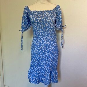 🌸$5 SHEIN smocked floral dress, NWT, size M